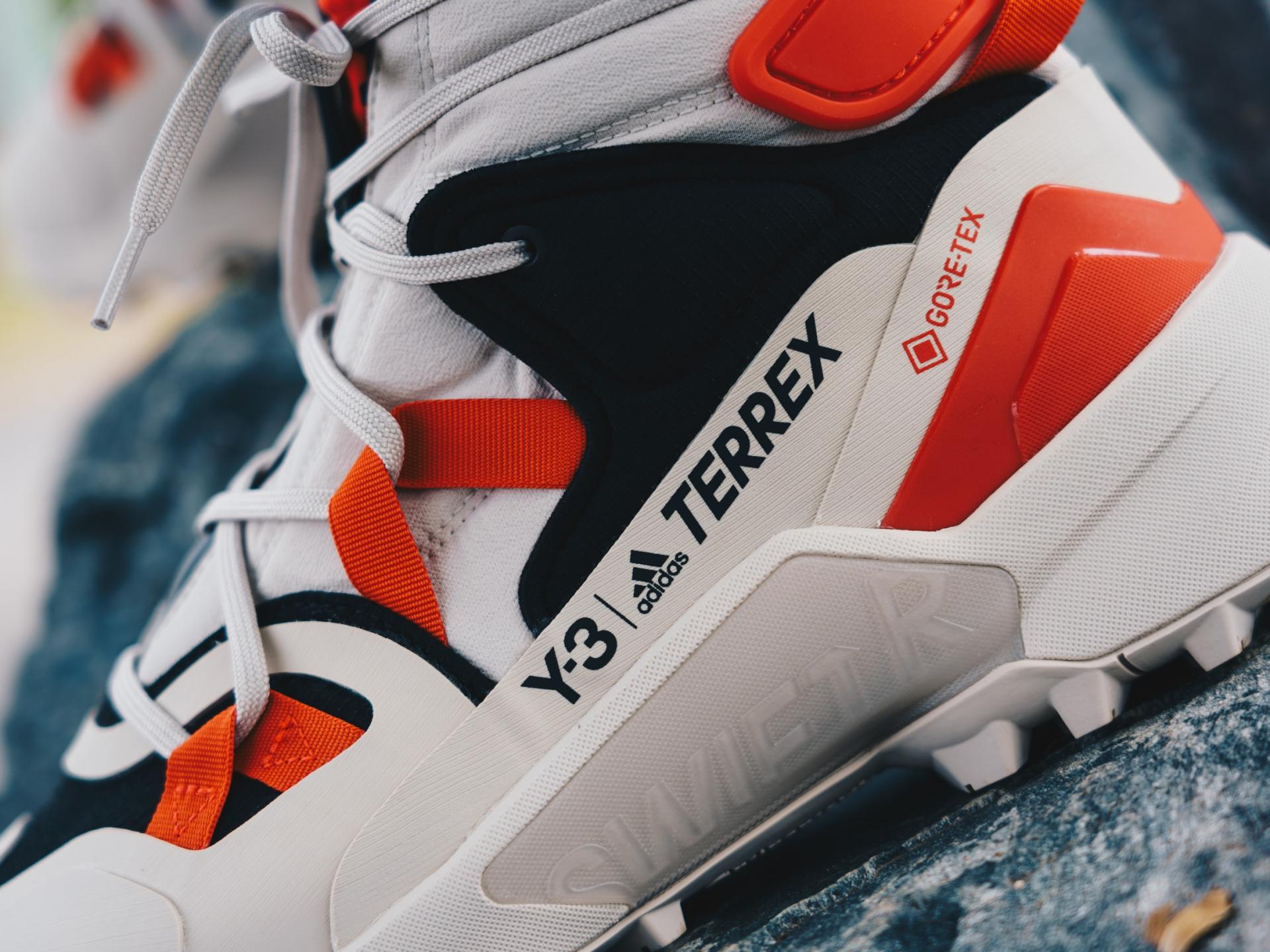 Cei mai on-trend adidași sport din această săptămână: Ediția de Toamnă